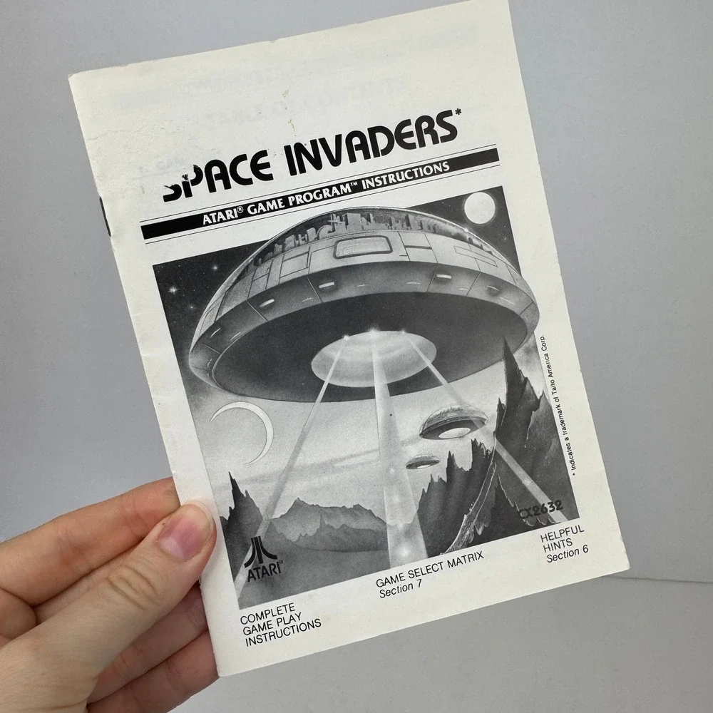 Vtg 1986 Atari Space Invaders 7 page Game Program Instruction Manual CX2632 ONLY